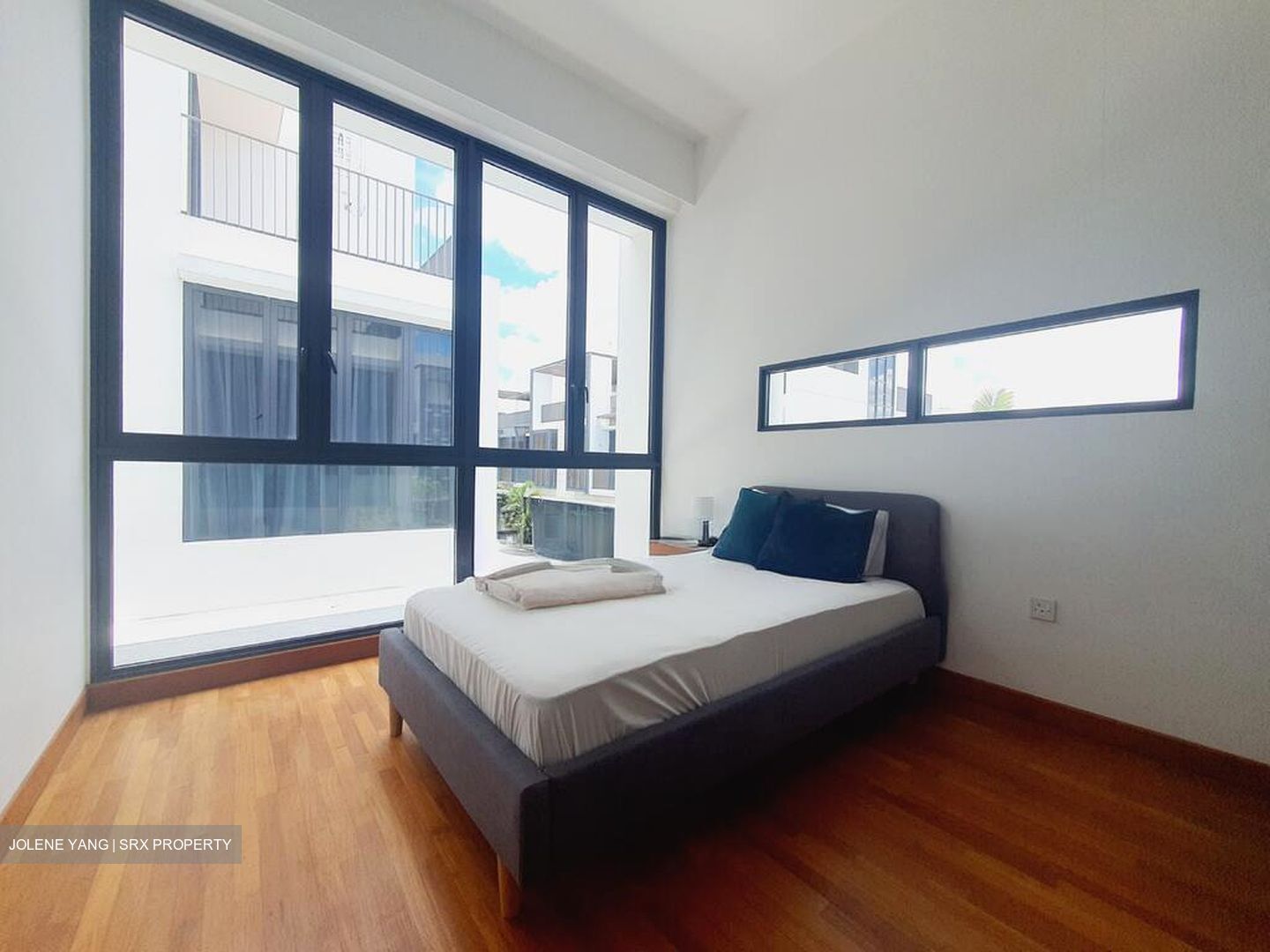 Alana (D28), Terrace #566135081